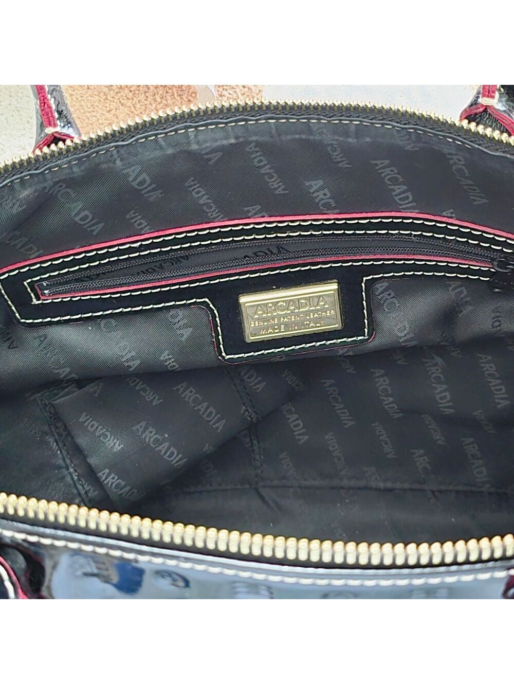 Arcadia Italy Black Patent Leather Embossed Logo Tote Handbag Gold Hardware - Picture 8 of 8